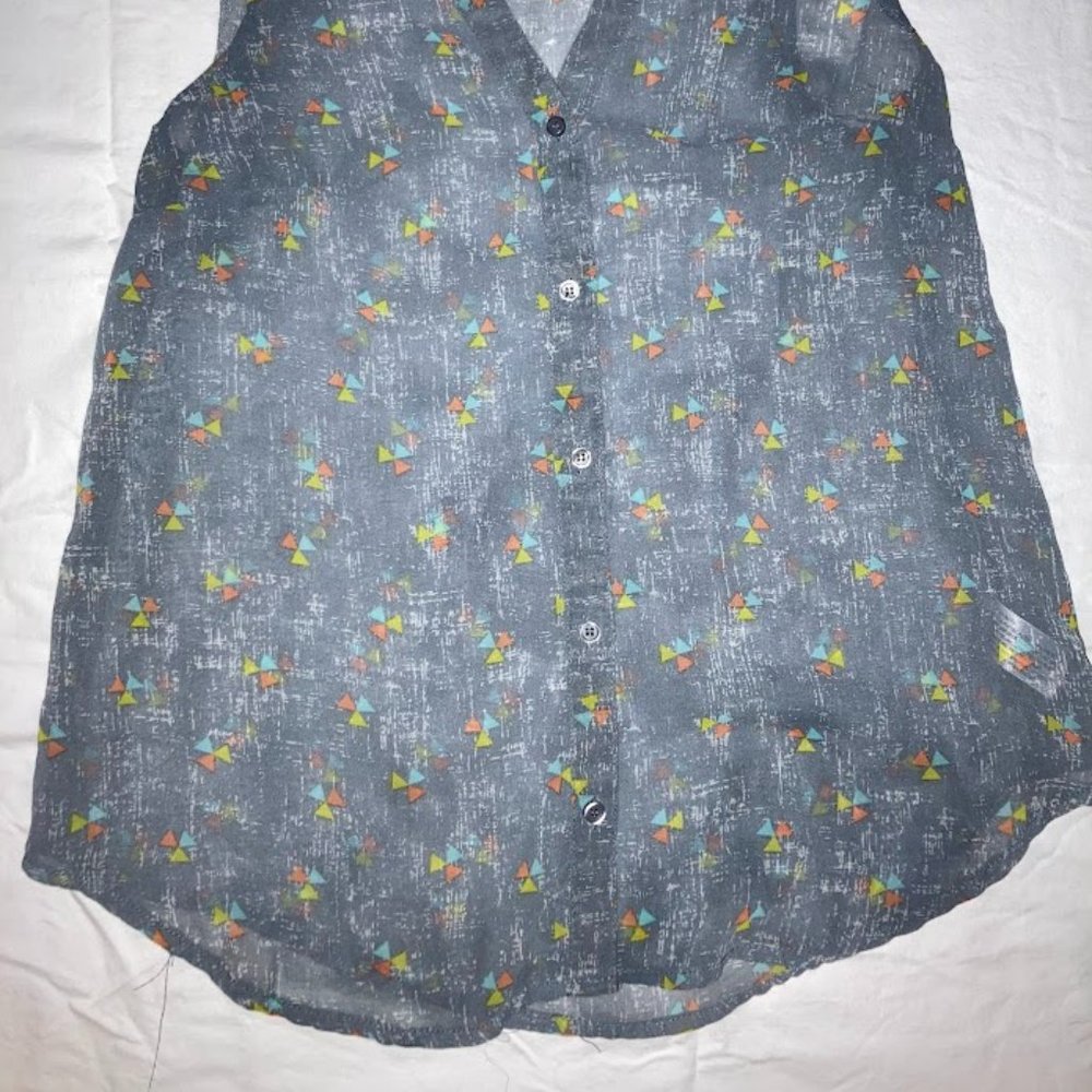Sheer Patterned Tank - Picture 2 of 2